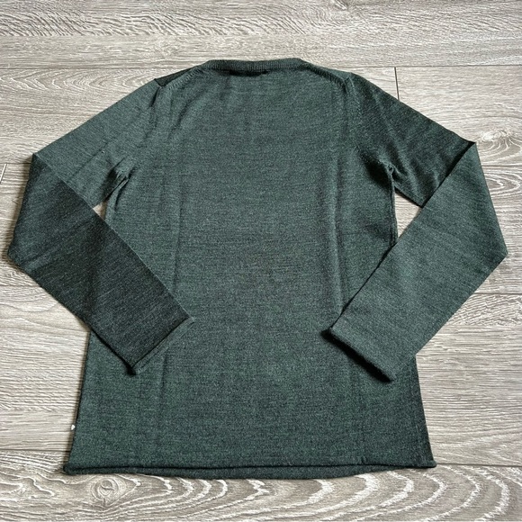 BCBGMAXAZRIA Forest Green Long Pullover Crewneck Sweater - Size Small - Picture 2 of 8